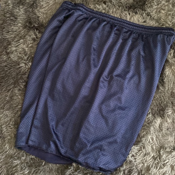 Navy UNC Carolina Tar Heels basketball shorts - Picture 13 of 17